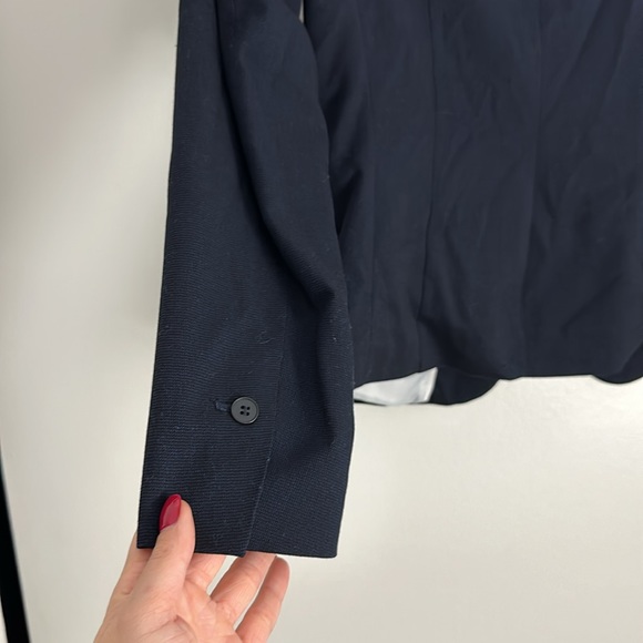 H&M navy blue blazer - Picture 5 of 6